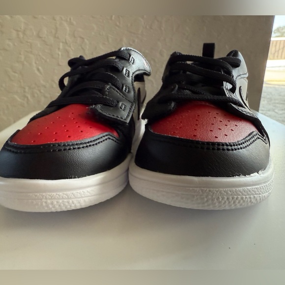 Nike Air Jordan’s Never Worn 9t - Picture 3 of 5